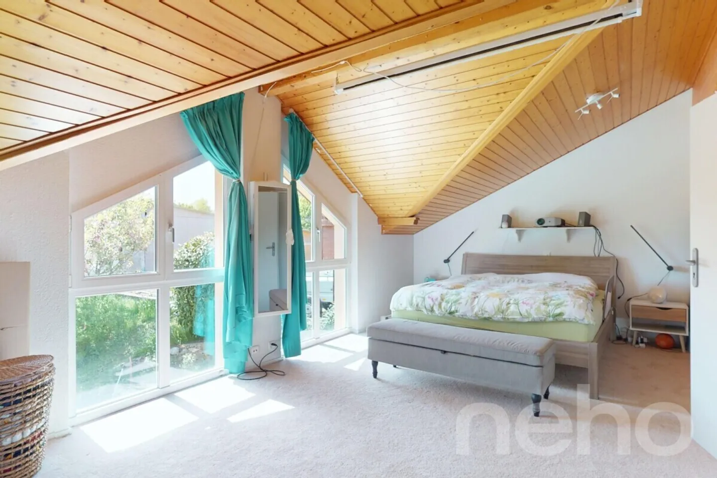 Charming Semi-Detached House - Photo 12 of 13