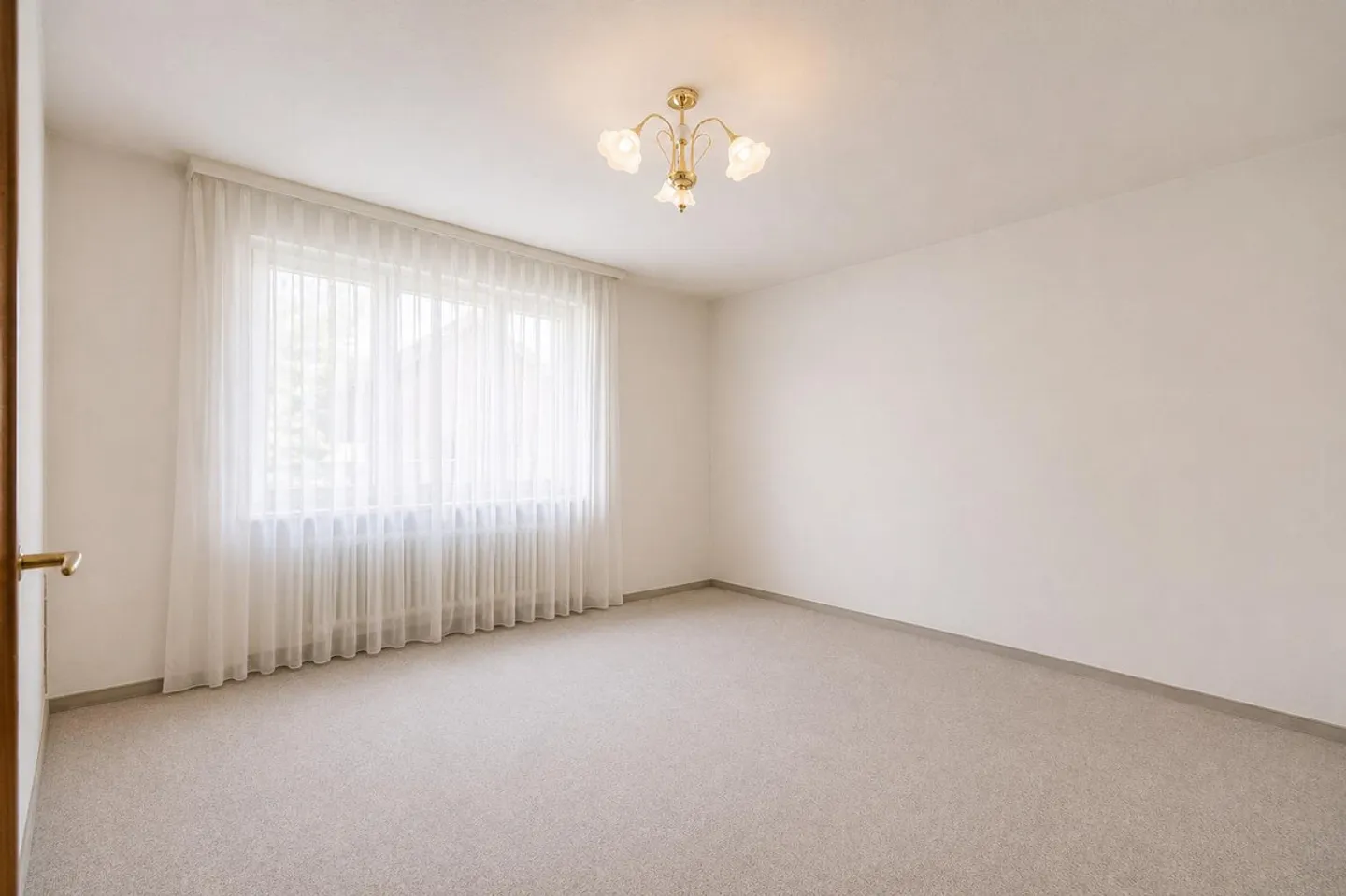 Geräumiges Einfamilienhaus mit Büro - Foto 5 von 13