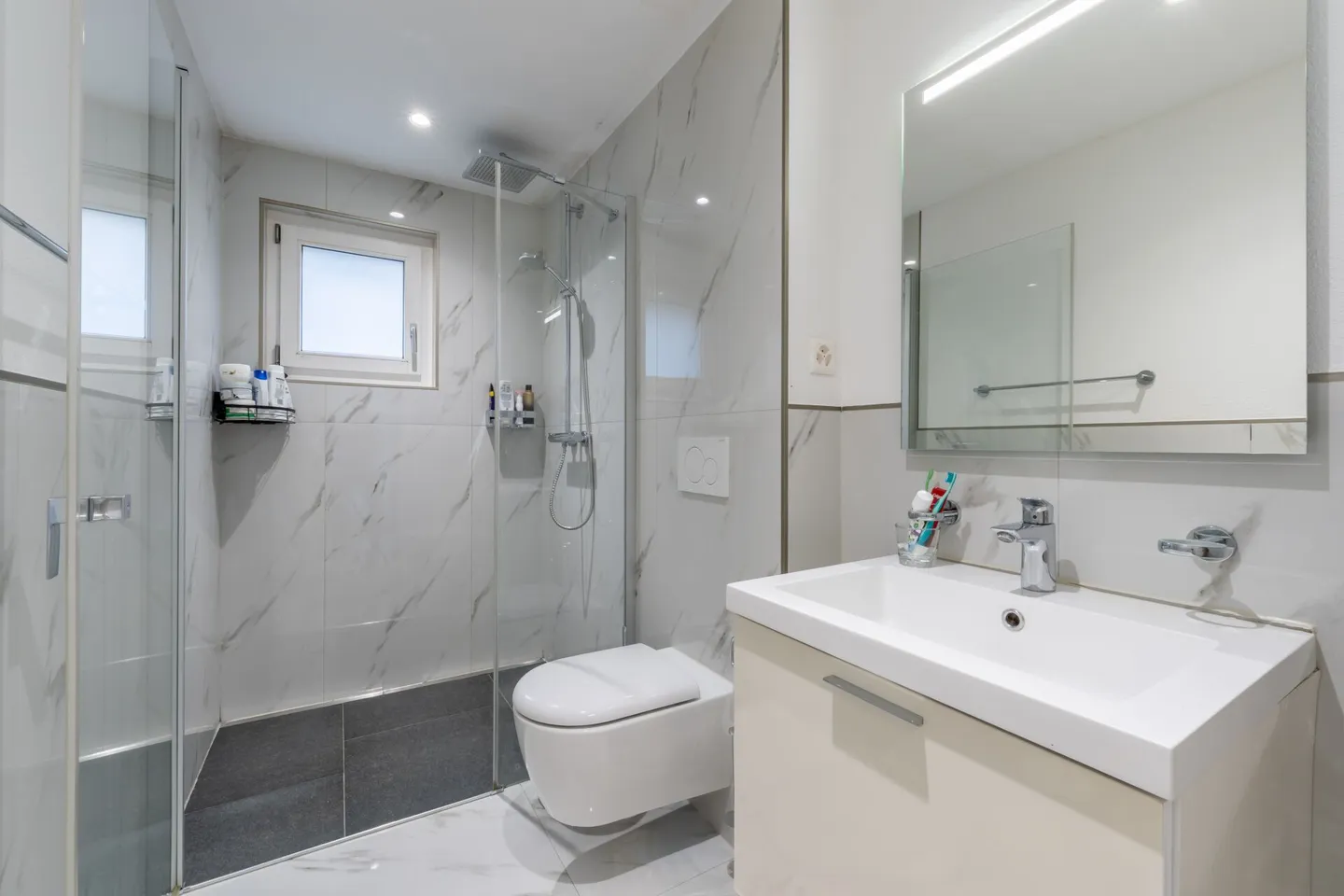 RENTAL CRUSHER avec 4,8 % - sécurisez ces deux belles maisons dès aujourd'hui ! - Photo 10 sur 14