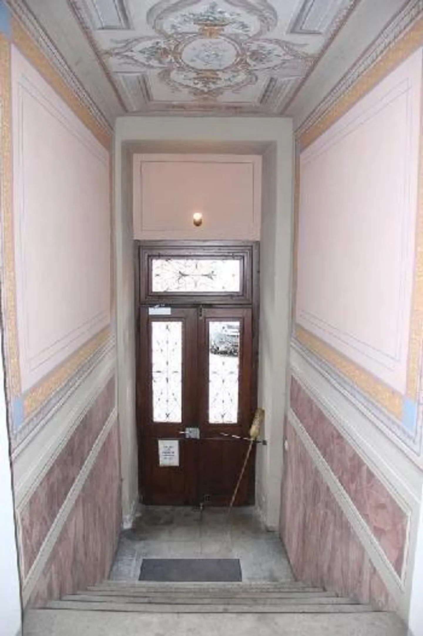 3 1/2-Room Apartment on the Ground Floor - Photo 10 of 11