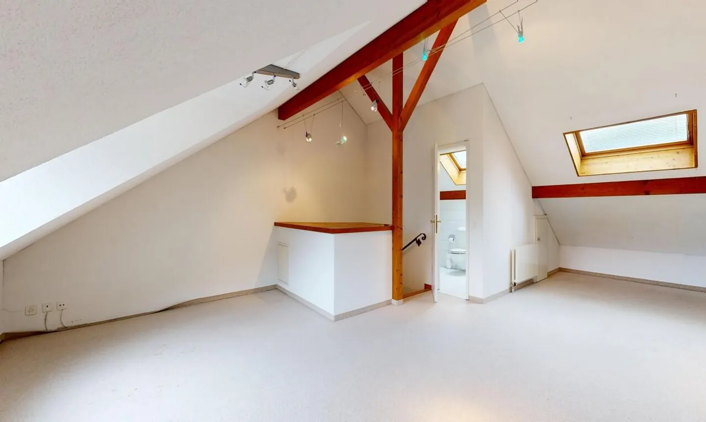 Casa a schiera 5.5 stanze con giardino, soffitta convertita e montascale - Foto 10 di 11