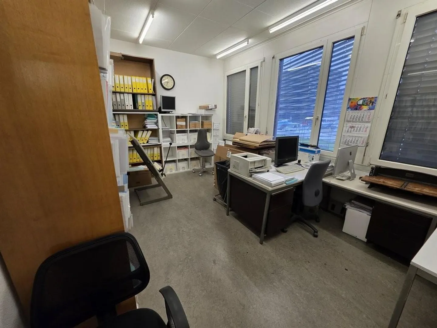 Your new business location with optimal accessibility - Photo 8 of 9