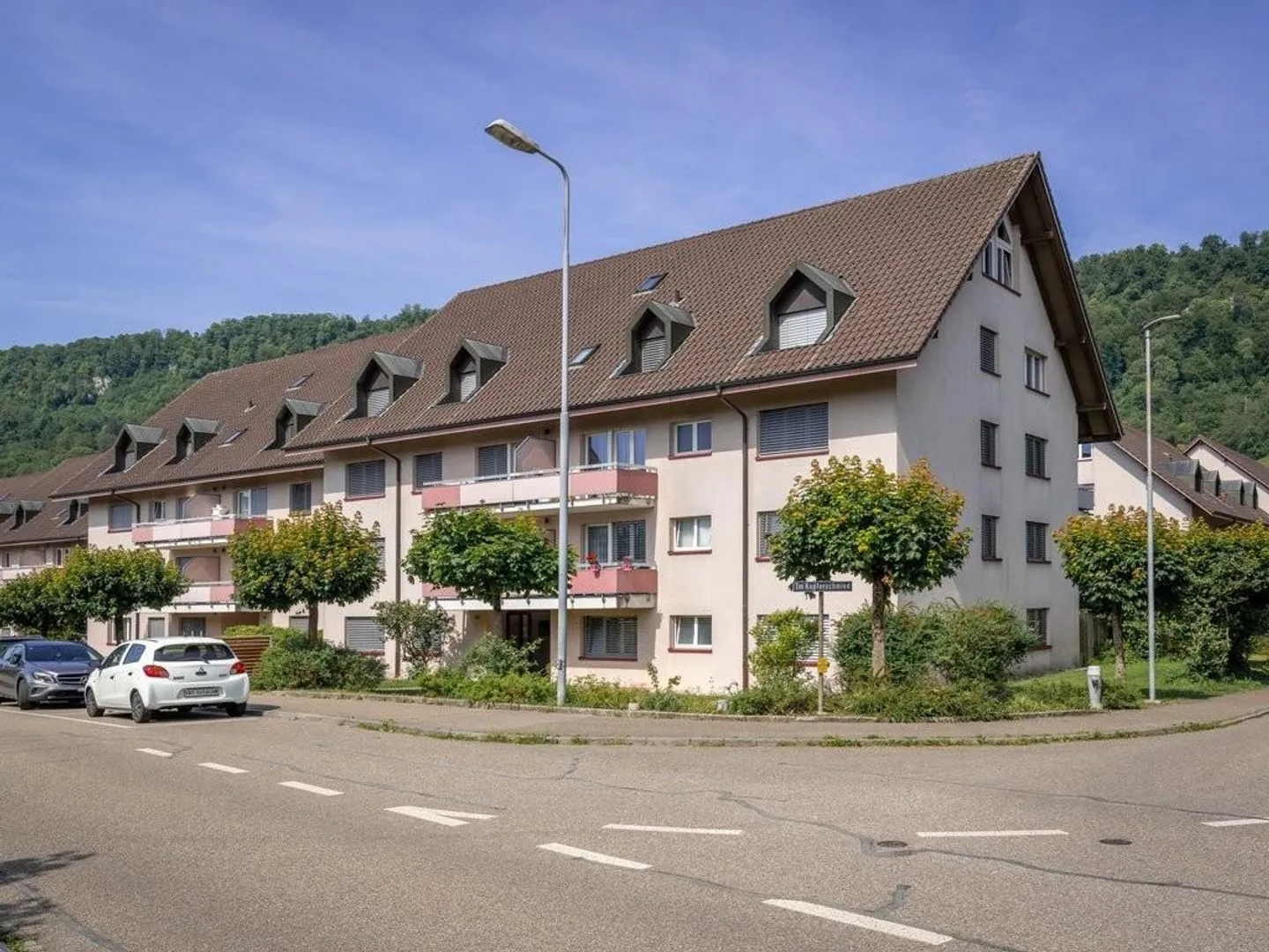 AFFITTARE SENZA DEPOSITO - Zona residenziale tranquilla vicino all'Aare - Foto 1 di 6