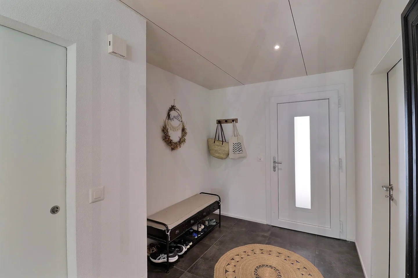 Stupenda casa a schiera contemporanea in legno con 4,5 stanze, terrazza e giardino privato! - Foto 16 di 18