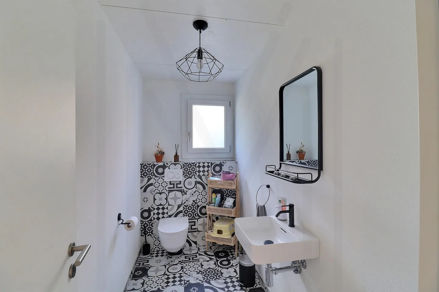 Stupenda casa a schiera contemporanea in legno con 4,5 stanze, terrazza e giardino privato! - Foto 17 di 18