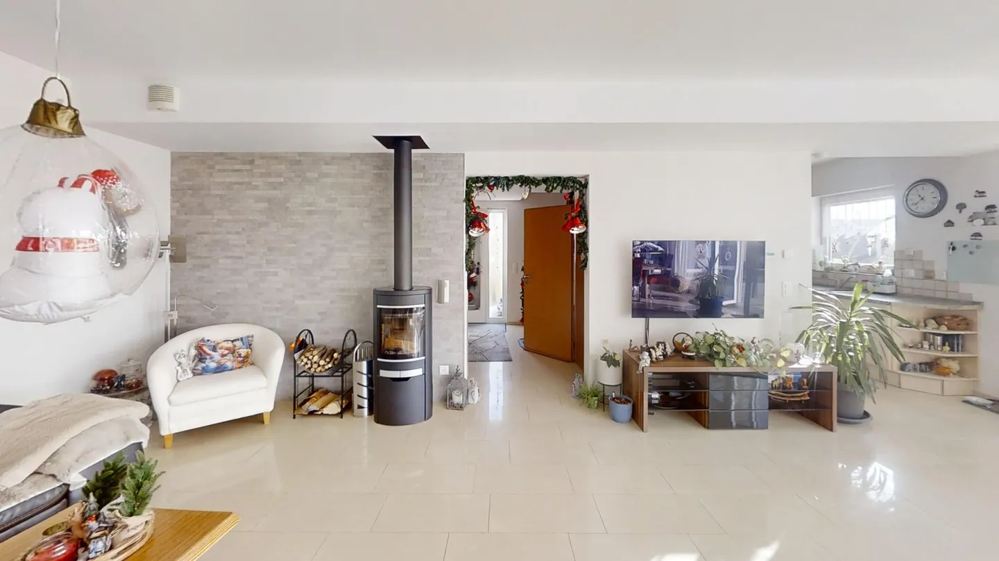 Modernes 5-Zimmer-Einfamilienhaus mit Hallenbad in Illhart - Foto 6 di 18