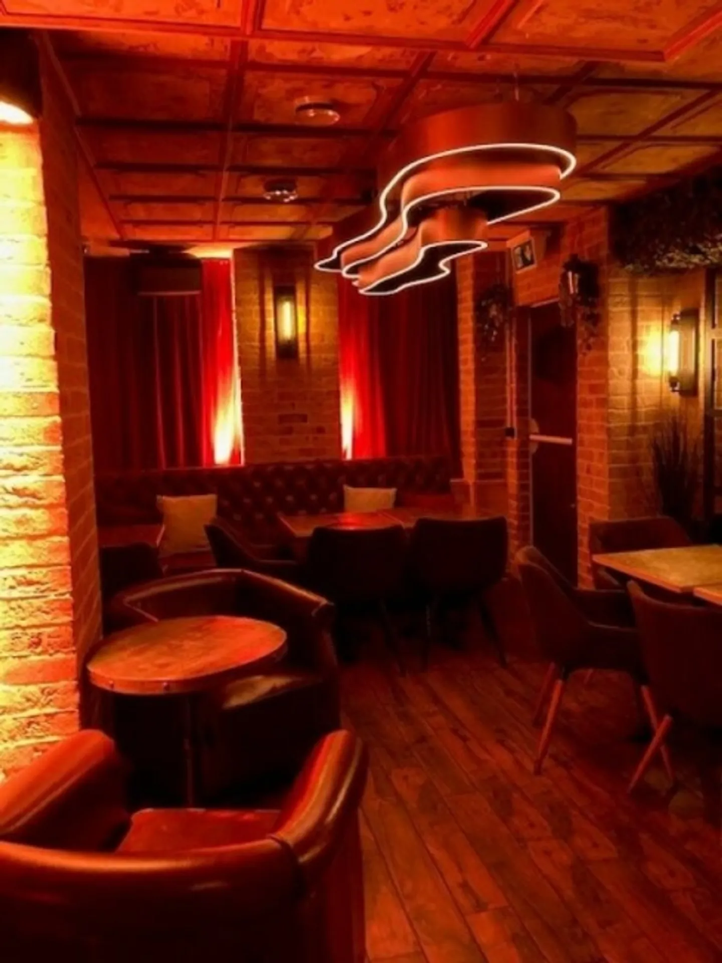 Old Town Commercial Space / Bar on the Ground Floor - Photo 5 of 5