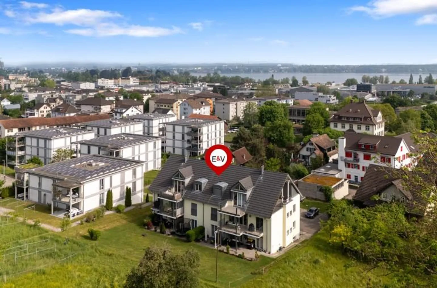 Living at Lake Constance? Right here. - Photo 1 of 7