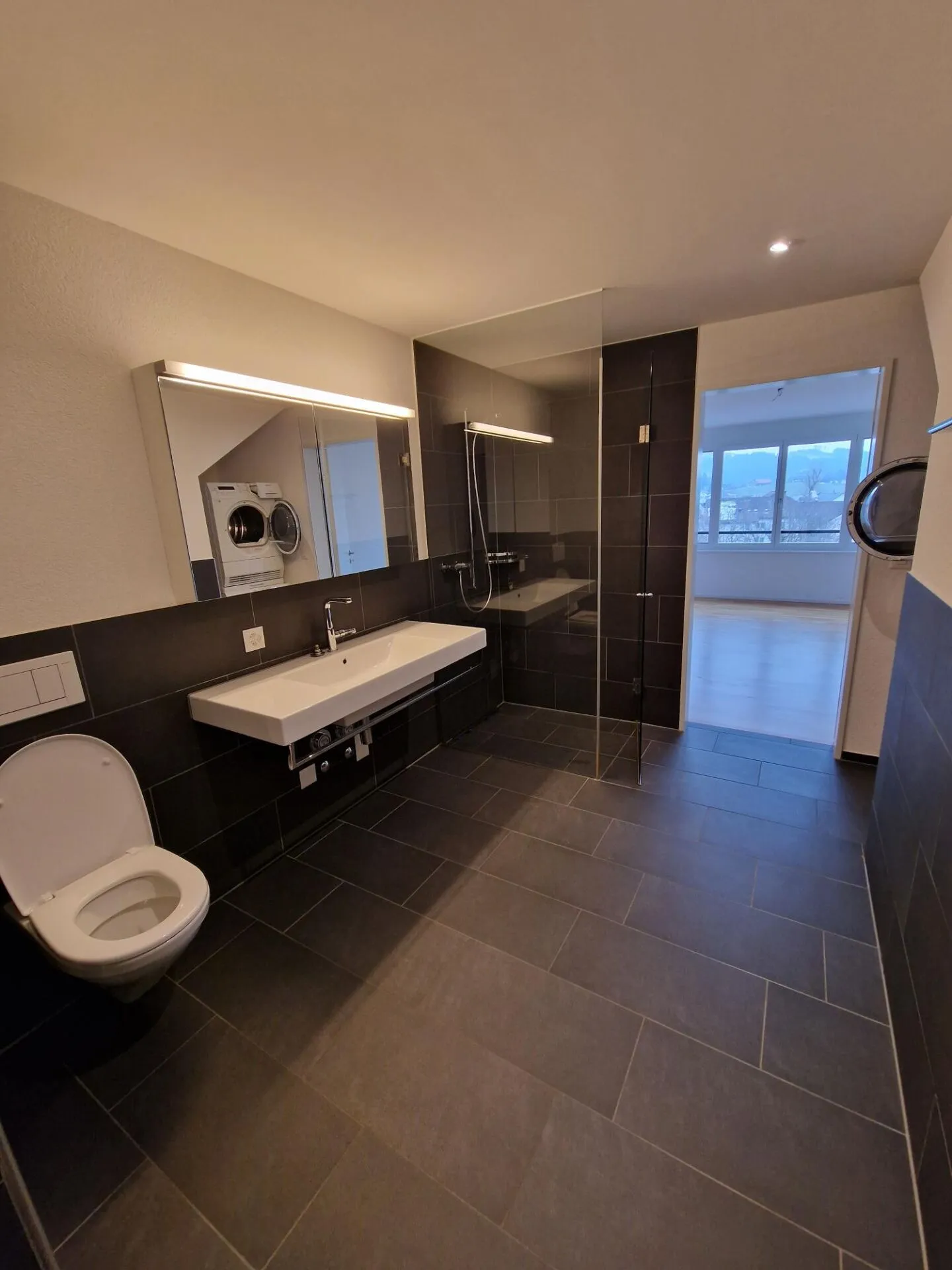 Appartement 2,5 pièces 67 m² - Photo 3 sur 6