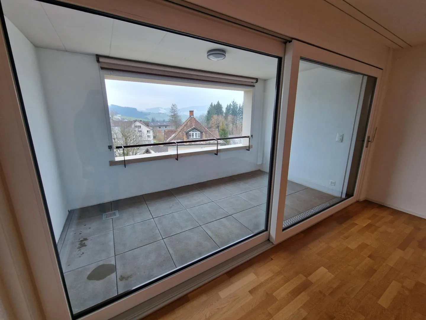Appartement 2,5 pièces 67 m² - Photo 4 sur 6