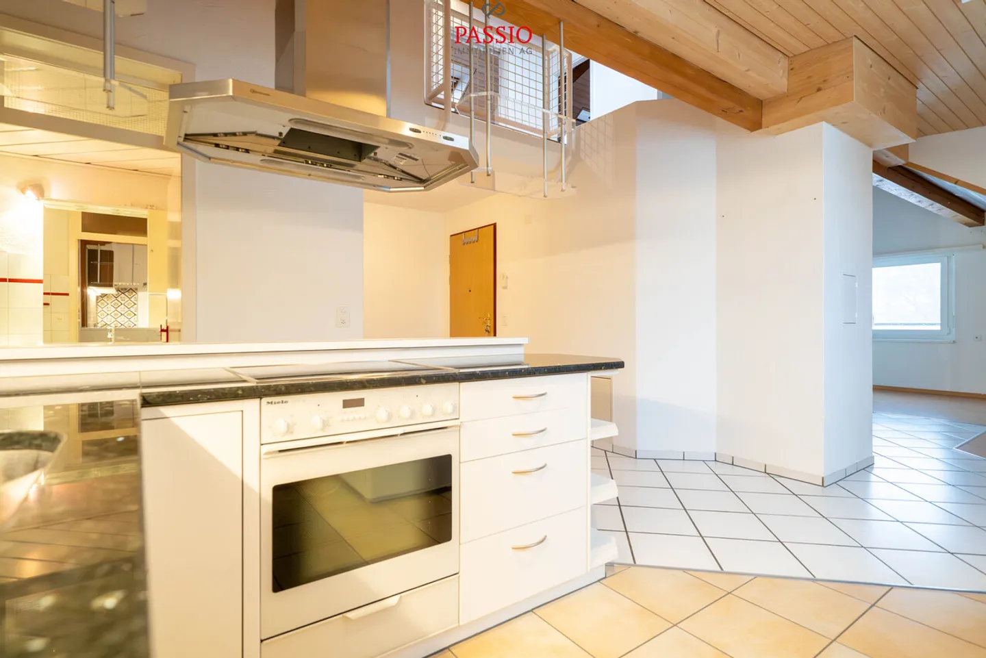 Appartamento in vendita - Foto 7 di 16