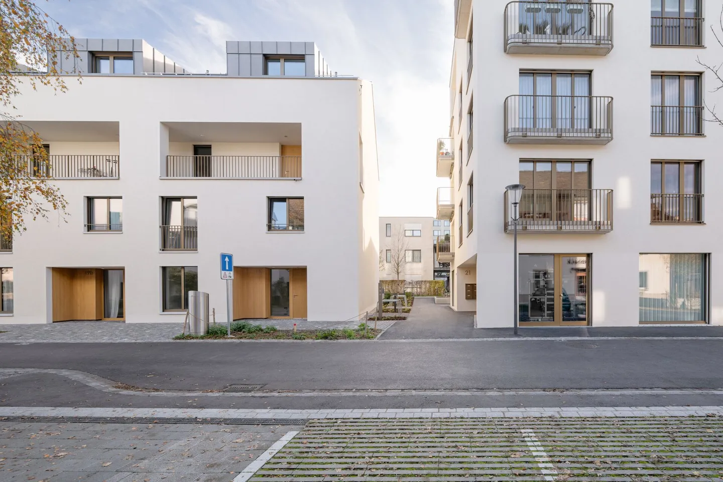 Your retreat in the heart of Reinach: Maisonette with private garden - Photo 1 of 14