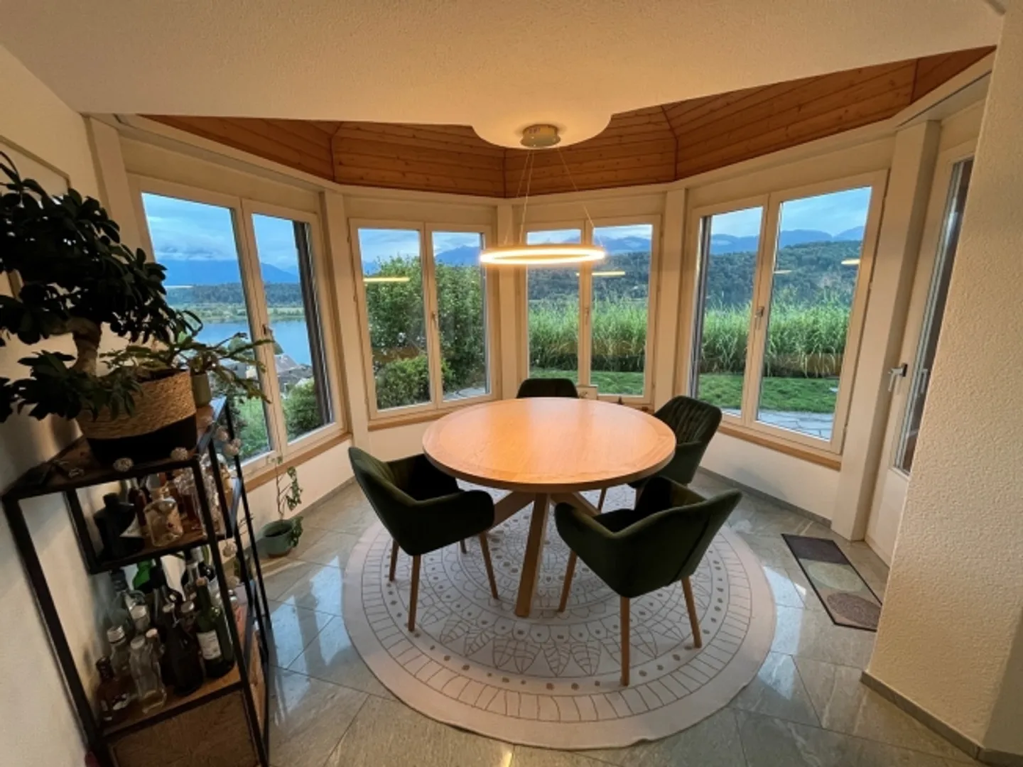 Appartement 3½ pièces à Schmerikon (SG), meublé, temporaire - Photo 8 sur 10