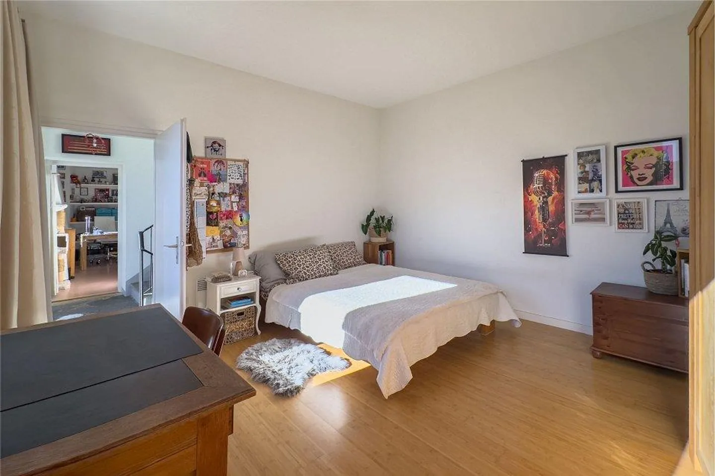 Elegante casa unifamiliare con giardino in posizione comoda - Foto 12 di 13