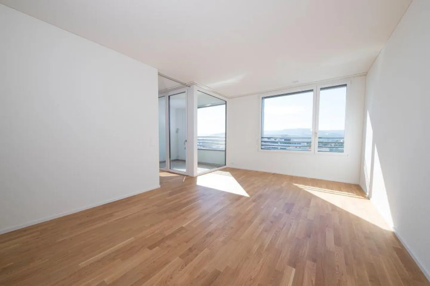 Appartamento singolo moderno con torre di lavaggio - Foto 4 di 5