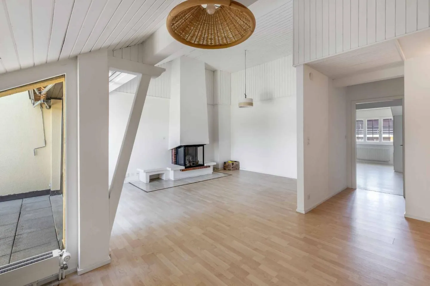 Appartement spacieux de 4,5 pièces dans un emplacement calme avec vue sur le lac - Photo 5 sur 10