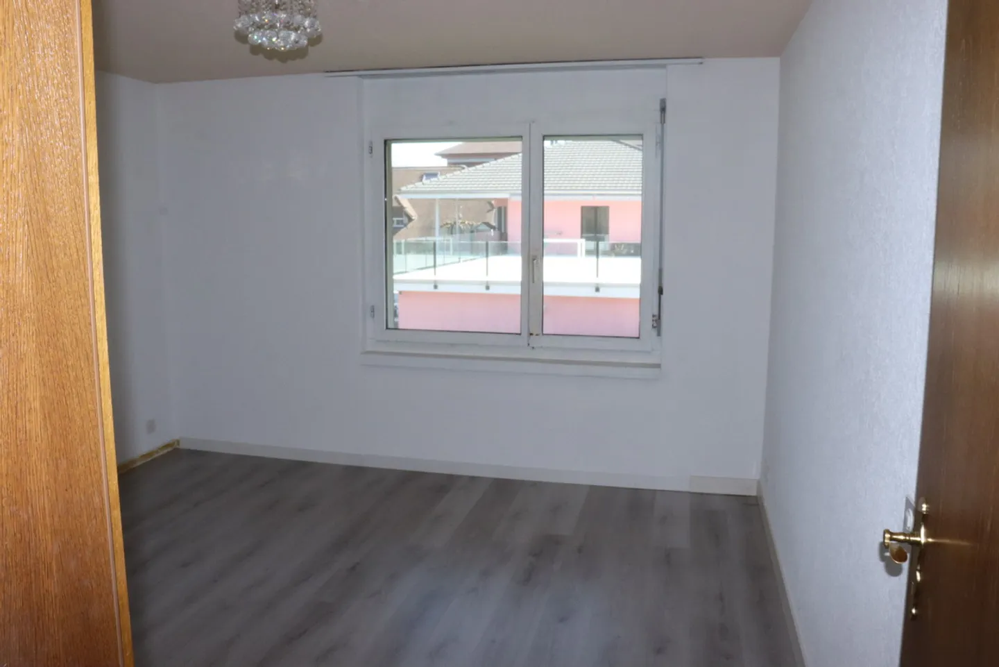 Spacious Apartment in Ägerten - Photo 8 of 15