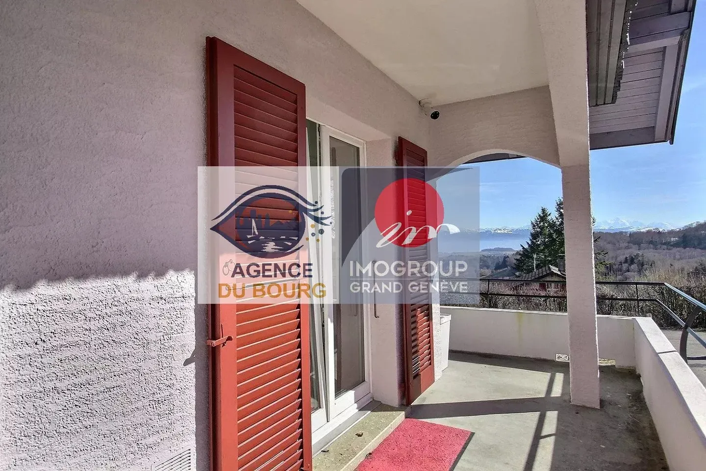 Charming Renovated Villa - Photo 16 of 17