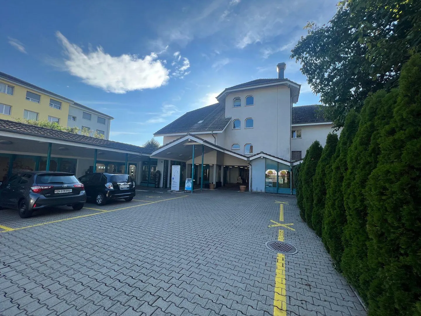 Grosszügiger Estrich in Embrach - Foto 1 von 6