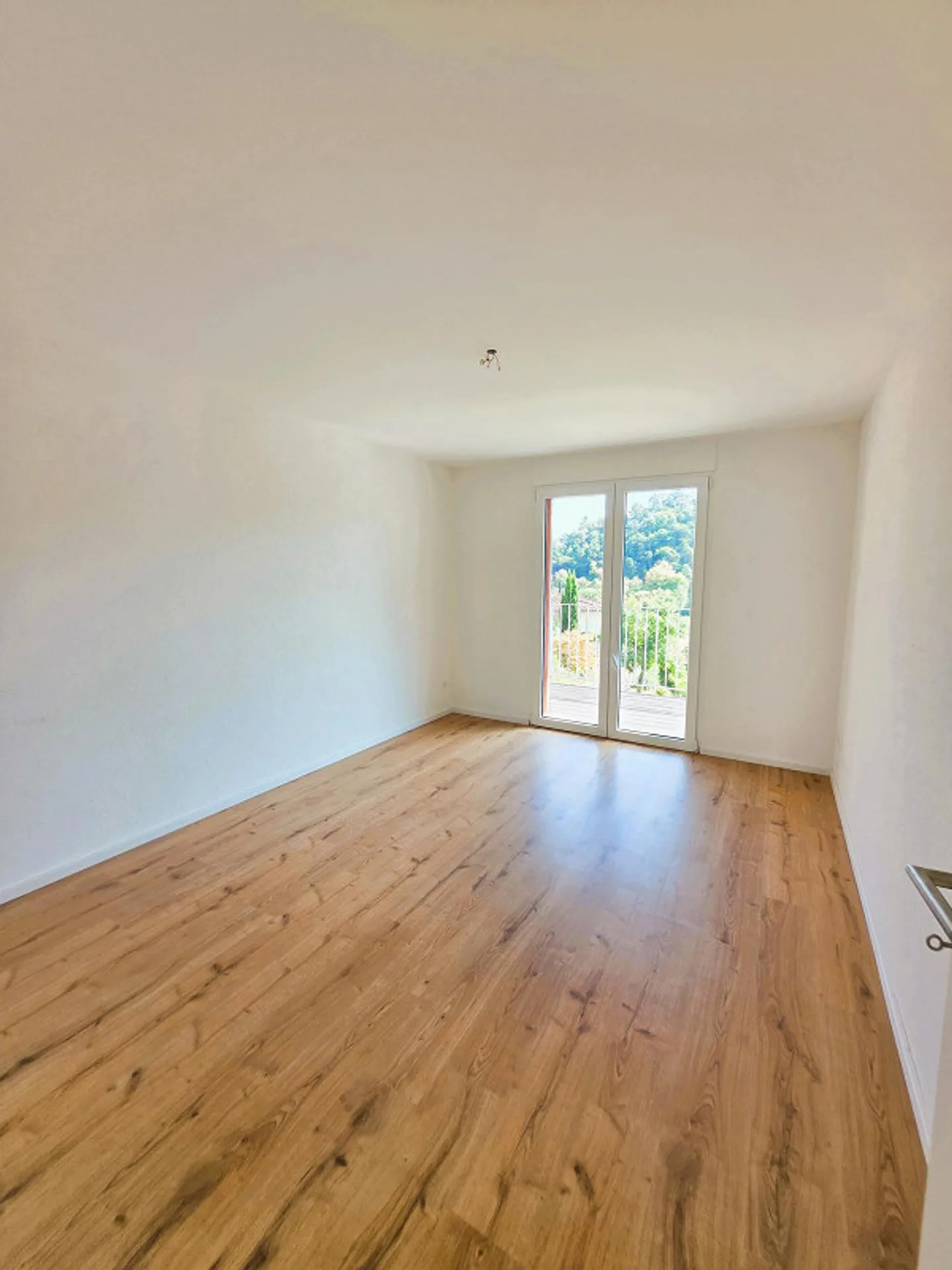 Modern 4.5-room apartment on the ground floor - Photo 8 of 10