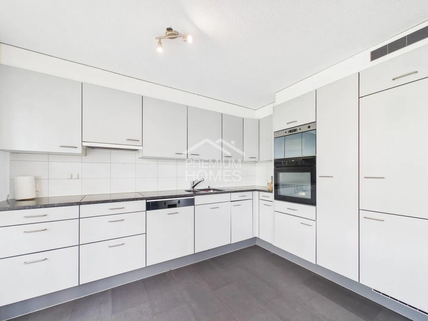 Spacious Apartment in Bolligen - Photo 5 of 11