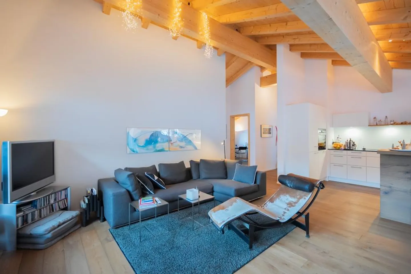 Charmante Dachwohnung in Klosters - Foto 2 von 9