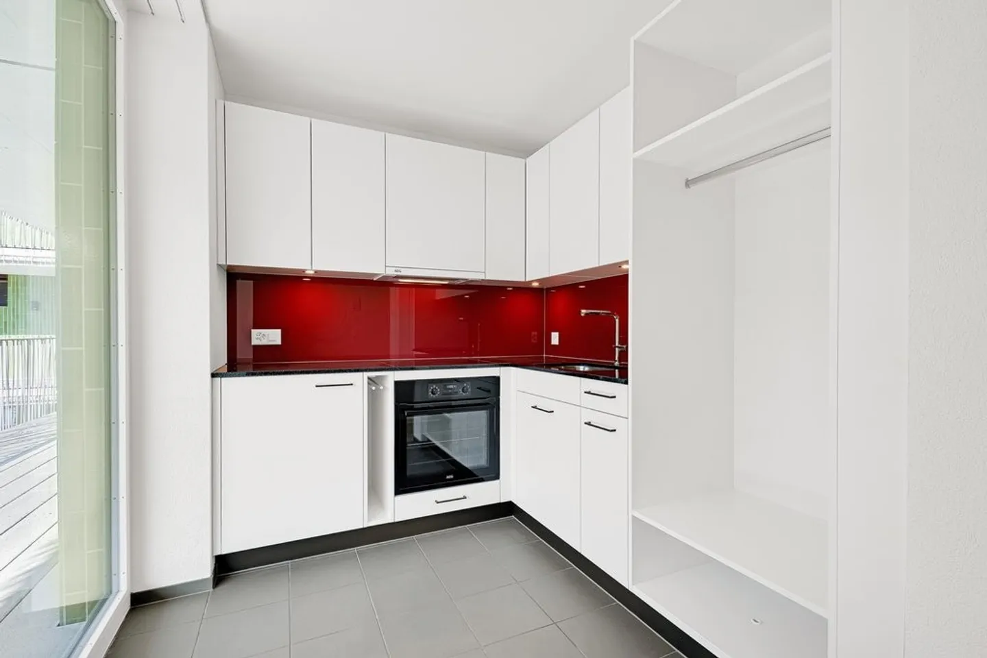 Small Urban Apartment in the Saurer Factory 2 - Photo 2 of 9