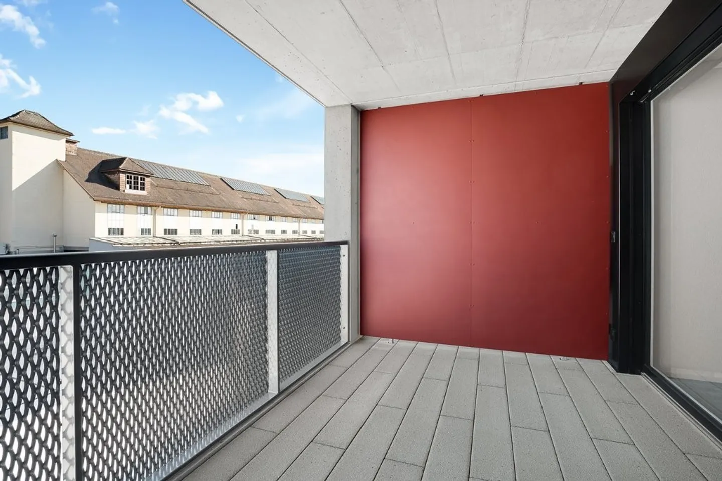 Small Urban Apartment in the Saurer Factory 2 - Photo 6 of 9