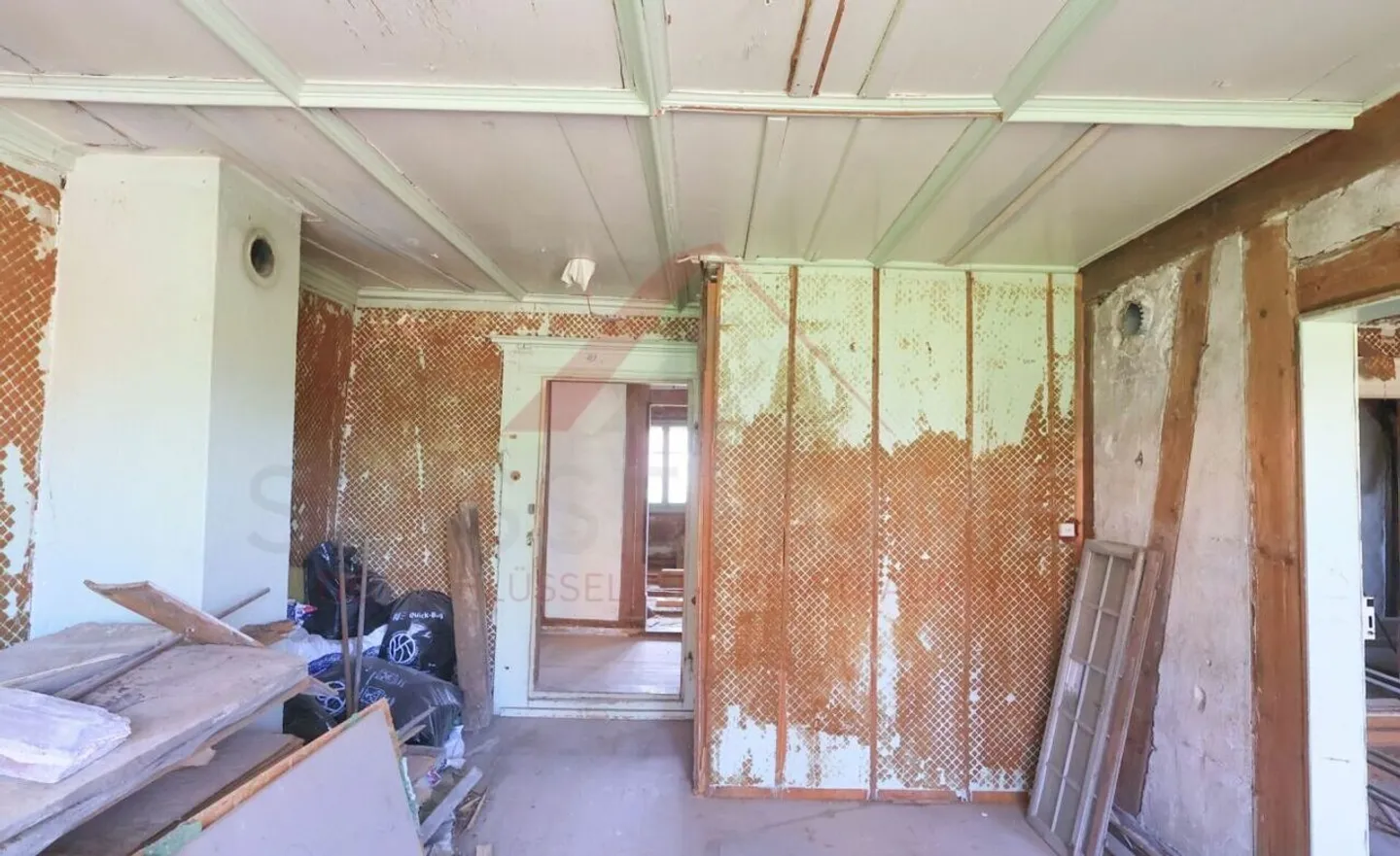 Renovation project with approved construction project - Residential & Commercial building in Urtenen-Schönbühl - Photo 10 of 22