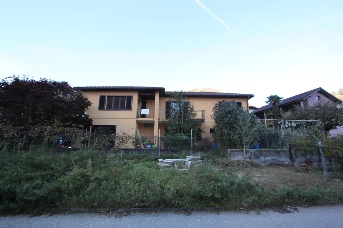 Single-family house with two apartments 6.5 + 3.5 rooms - Photo 1 of 13