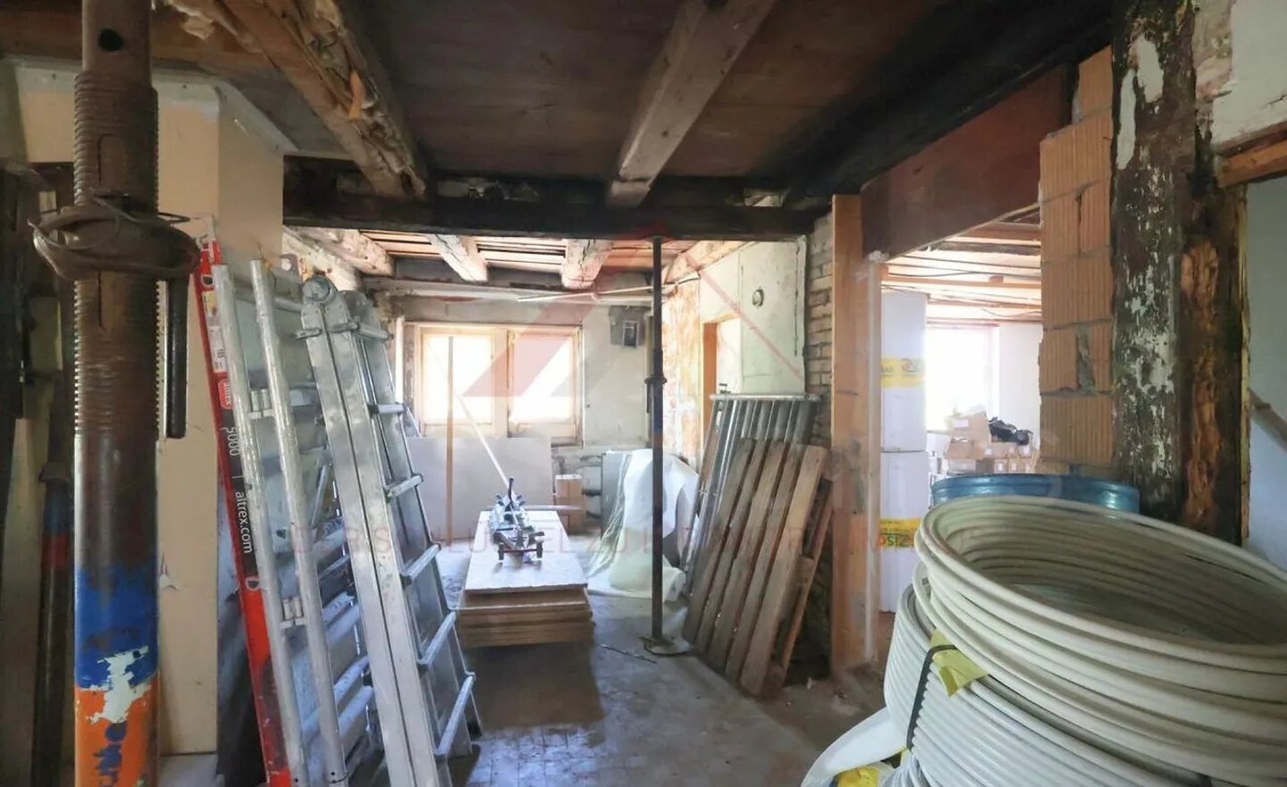 Renovation project with approved construction project - Residential & Commercial building in Urtenen-Schönbühl - Photo 19 of 22