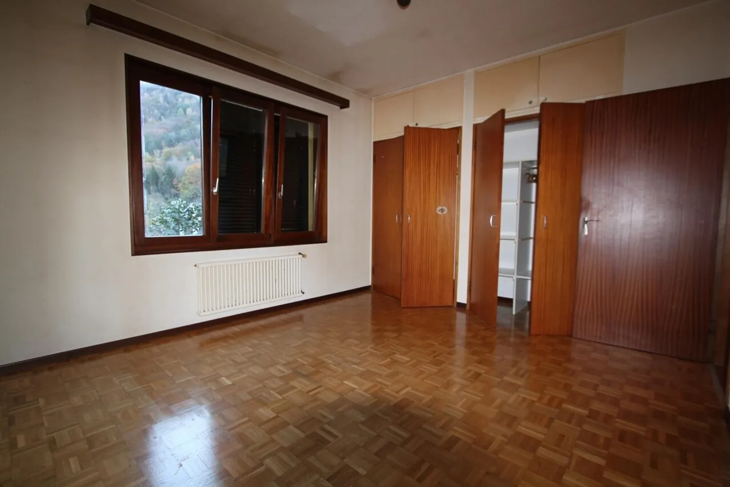 Single-family house with two apartments 6.5 + 3.5 rooms - Photo 5 of 13