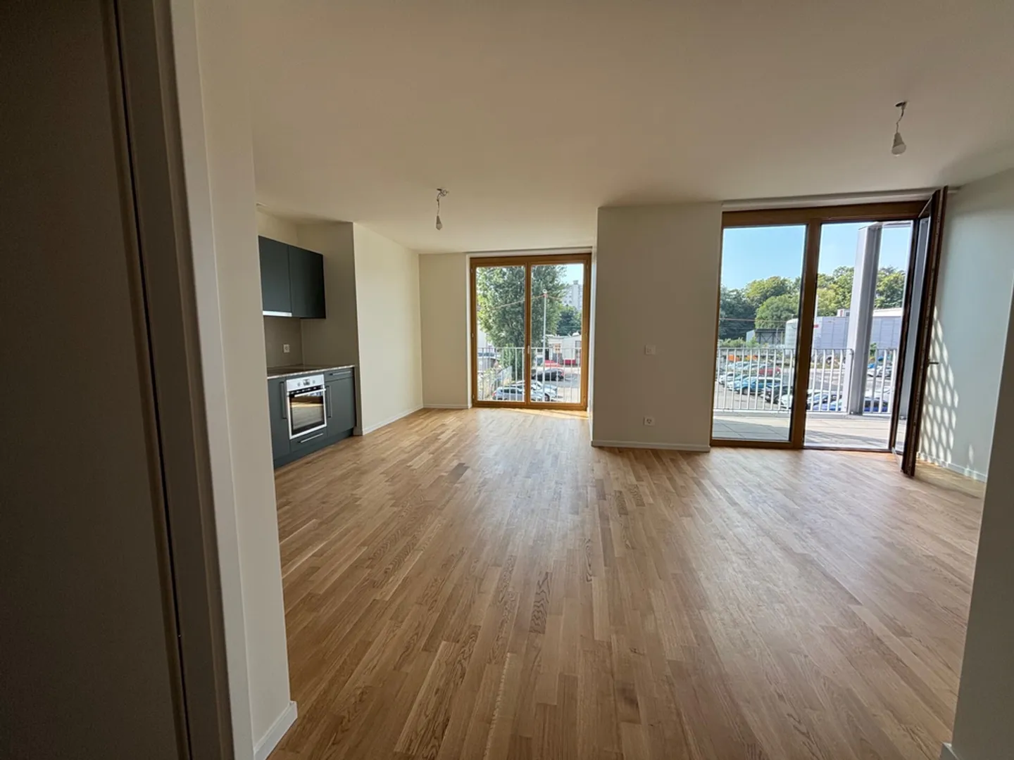 Two and a half room apartment in new building - Photo 2 of 7