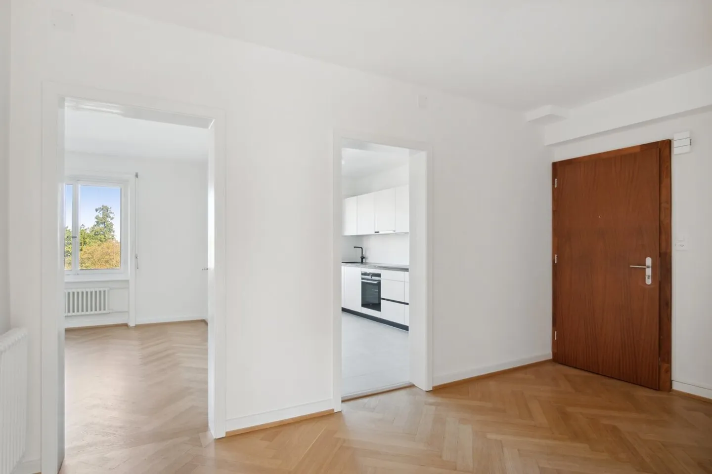 Superbe appartement rénové à la Servette - Photo 2 of 10