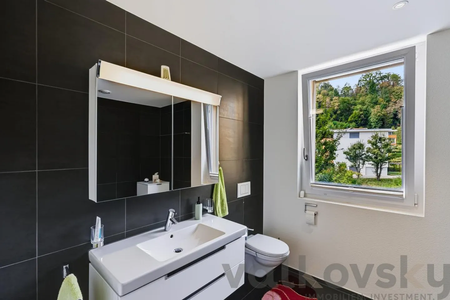 Luxus - 3.5 Zimmer Wohnung direkt beim Bahnhof Ebikon - Photo 6 sur 13