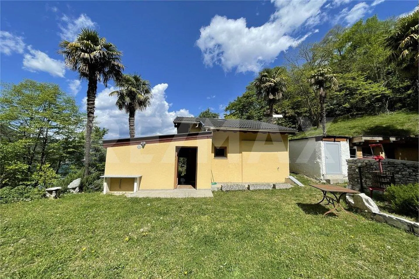 Rustico Charmant avec Vue sur le Lac - Photo 1 sur 13