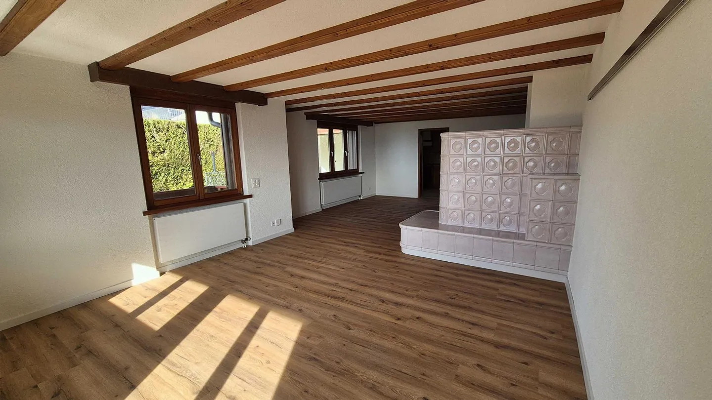 Charming 3.5 Room Apartment with Generous Garden - Photo 6 of 7
