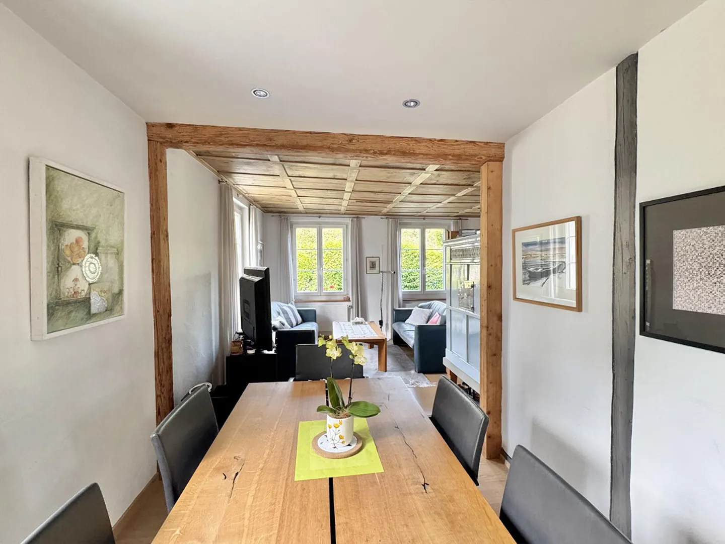 Casa in legno ben tenuta con giardino da sogno e vista panoramica - ampliabile - Foto 9 di 11