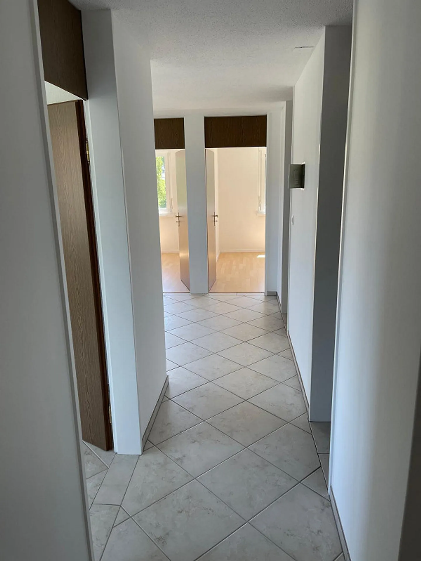 Helle 4.5 Zimmer Wohnung - Foto 6 von 14