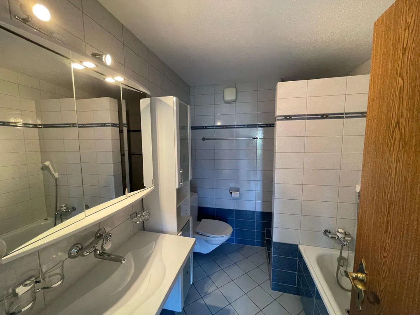 Helle 4.5 Zimmer Wohnung - Foto 12 von 14