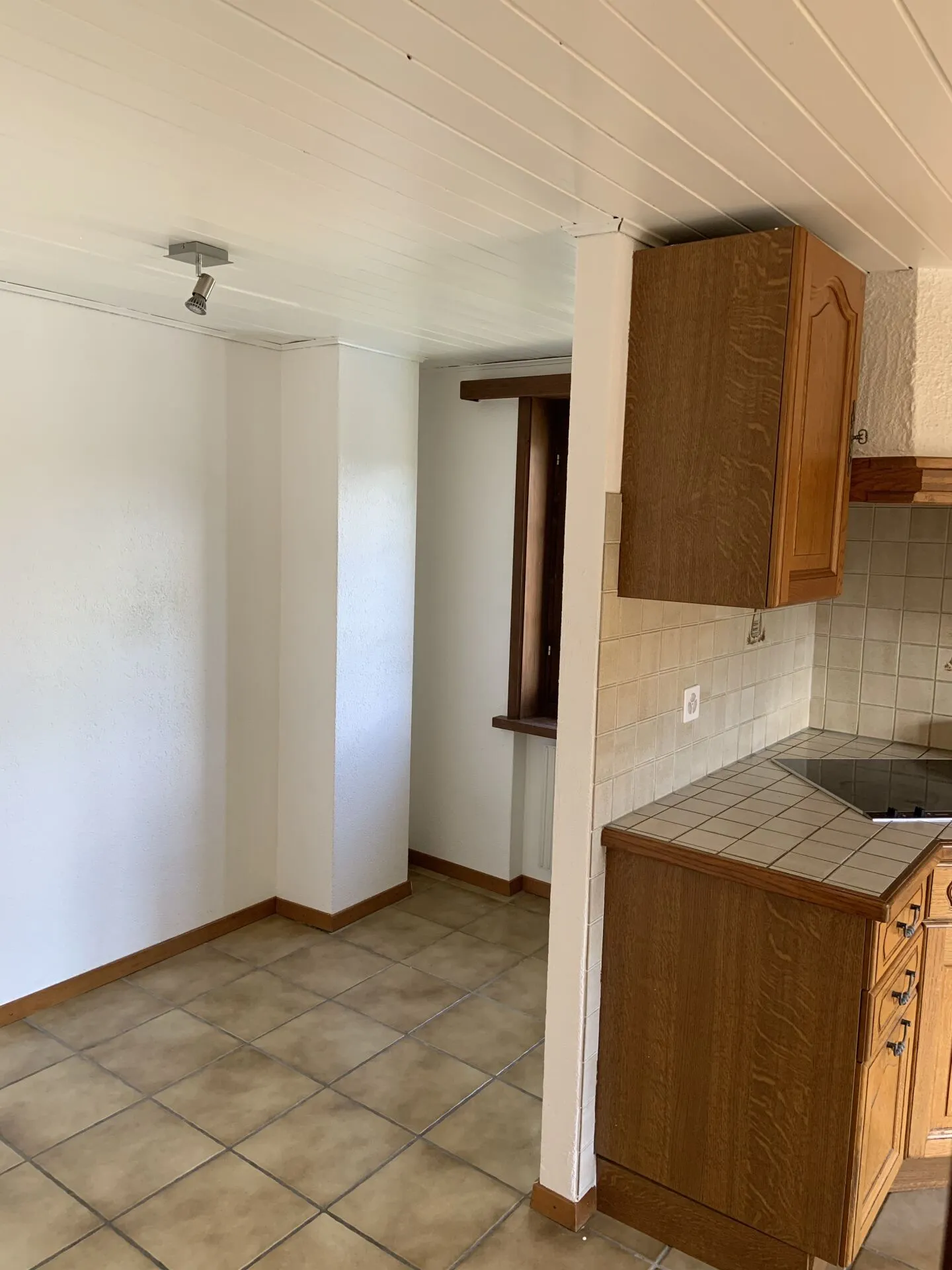 4,5-Zimmer-Duplex in einem Familienhaus - Foto 5 von 16