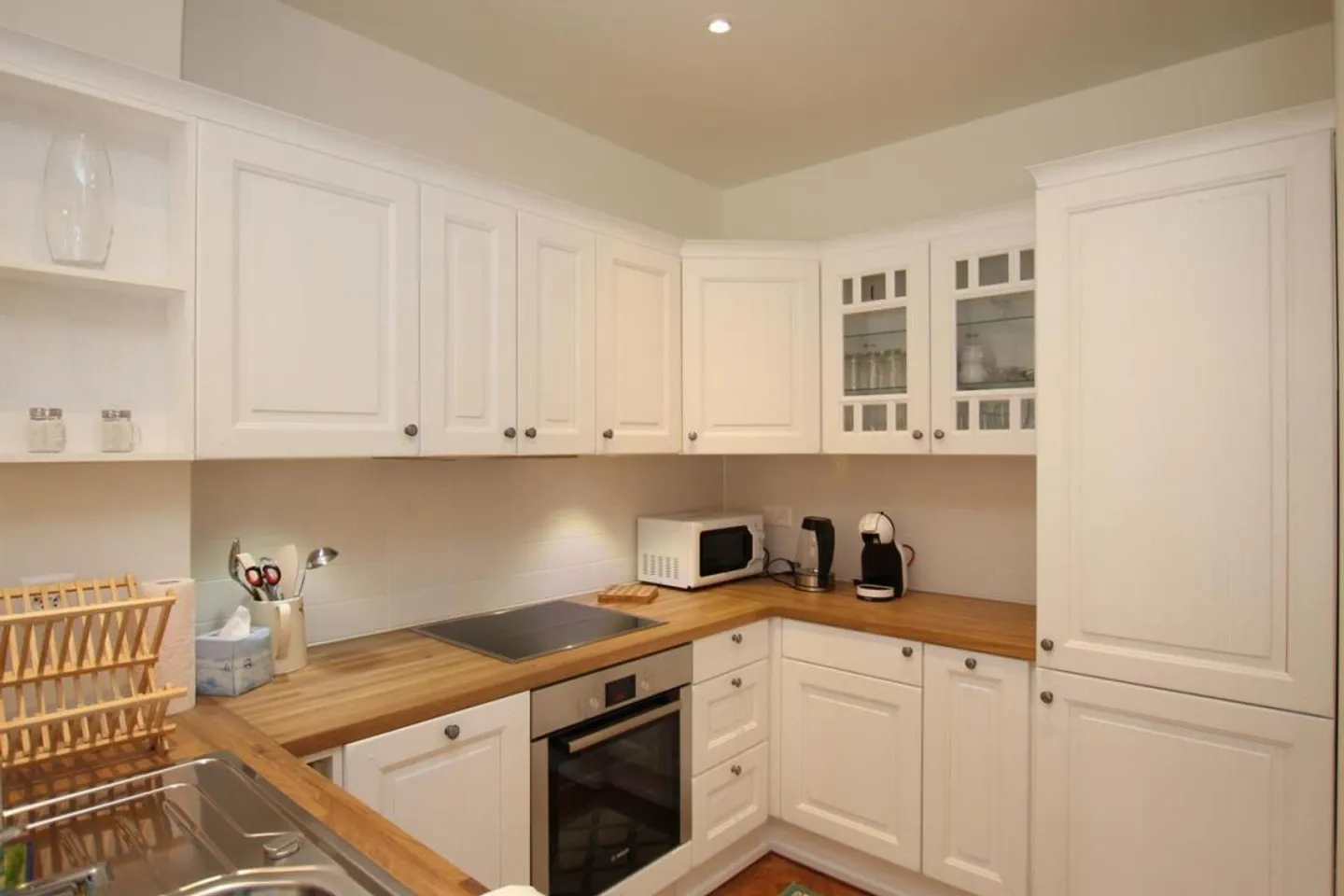 Furnished 4-room apartment - Photo 2 of 7