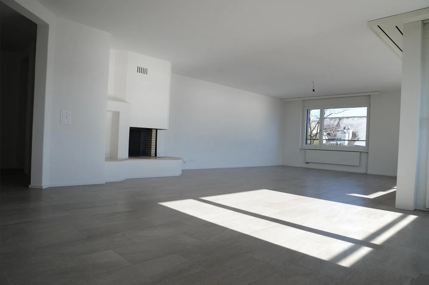 frisch sanierte Wohnung direkt am Zürichsee mit traumhafter Seesicht - Foto 8 von 16