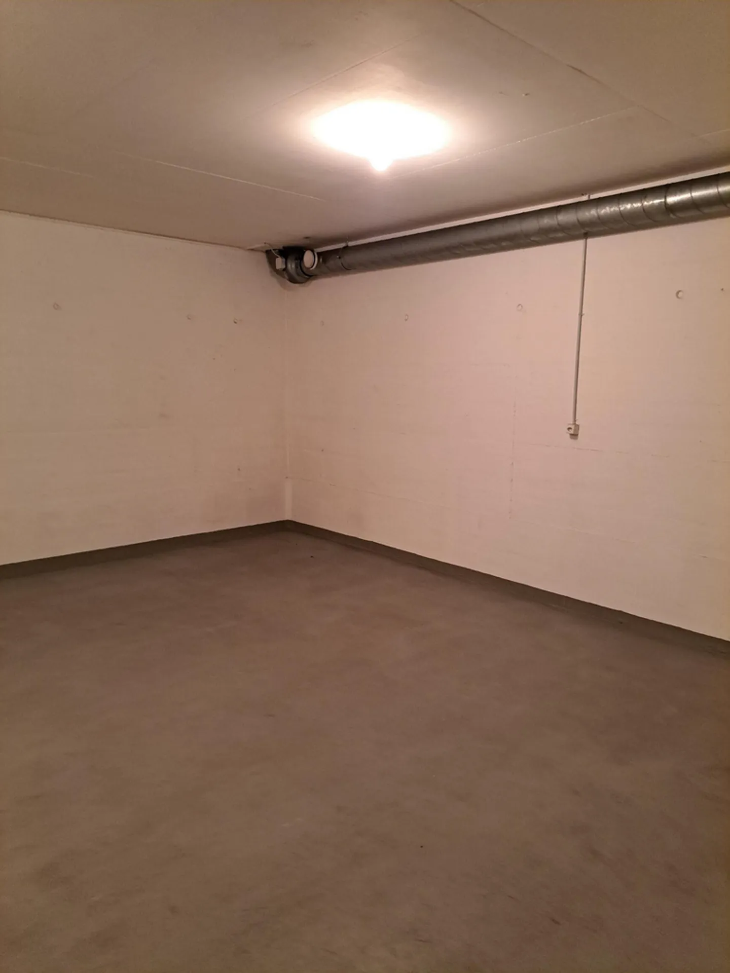 Craft Room / Storage Room for Rent - Photo 2 of 4