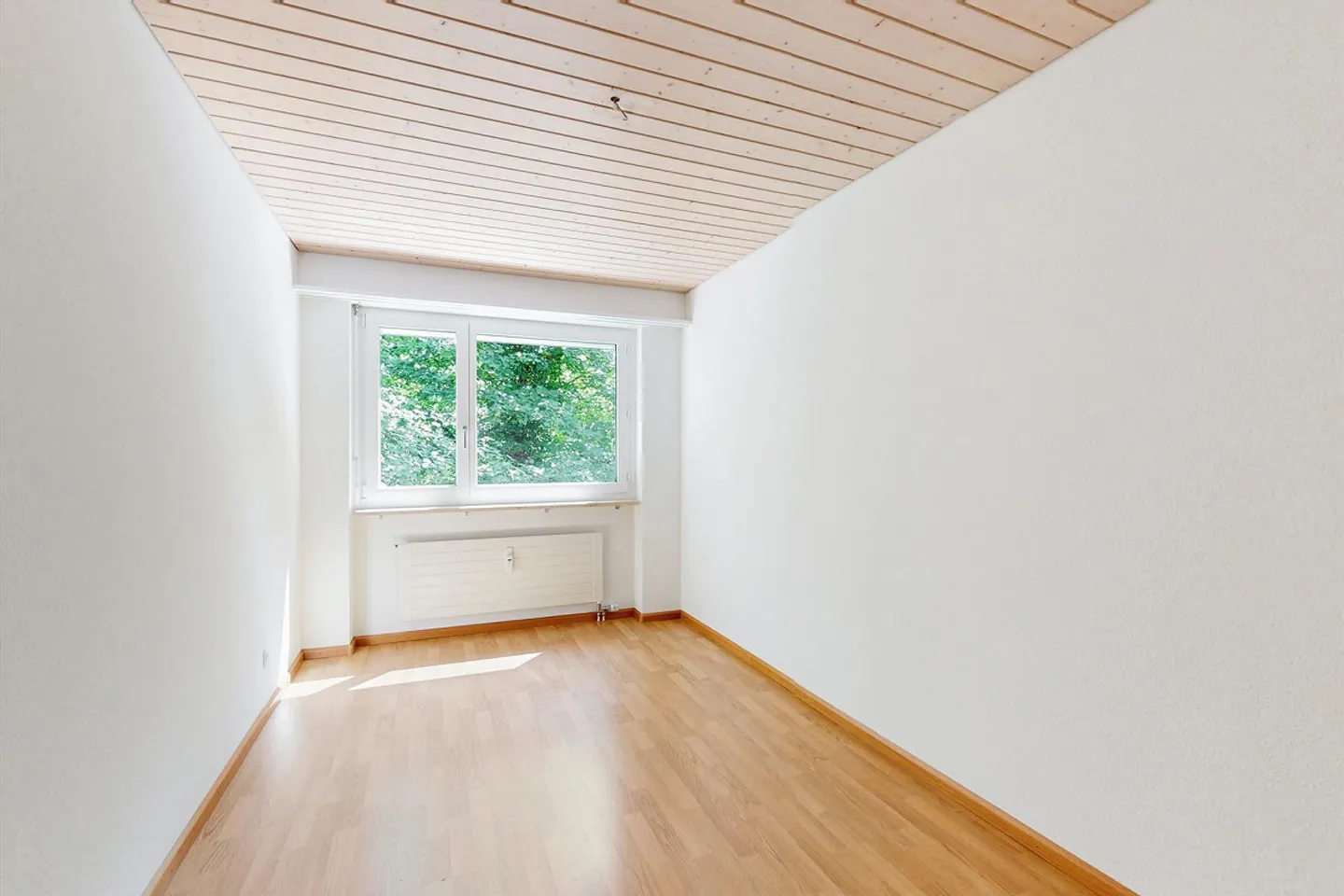 Apartment for rent - Photo 10 of 12