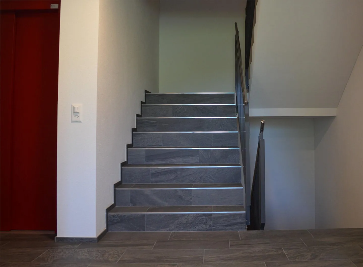 4 1/2 room apartment, 1st floor, 125 m2 plus south-facing balcony - Photo 5 of 7
