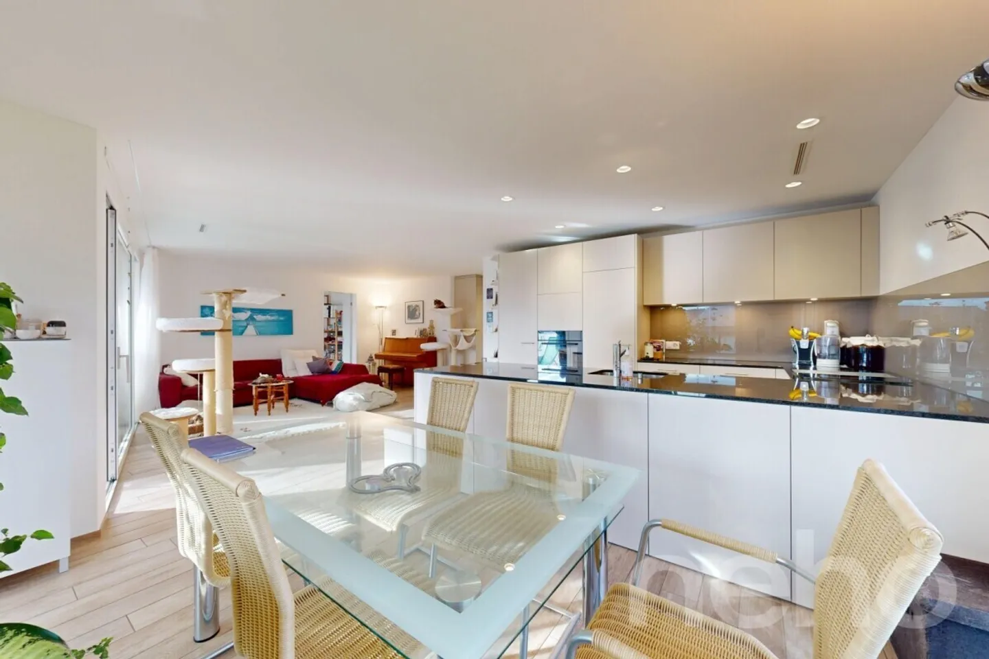 Moderne 4½-Zimmerwohnung mit grosser Loggia und Alpenblick - Foto 4 von 12