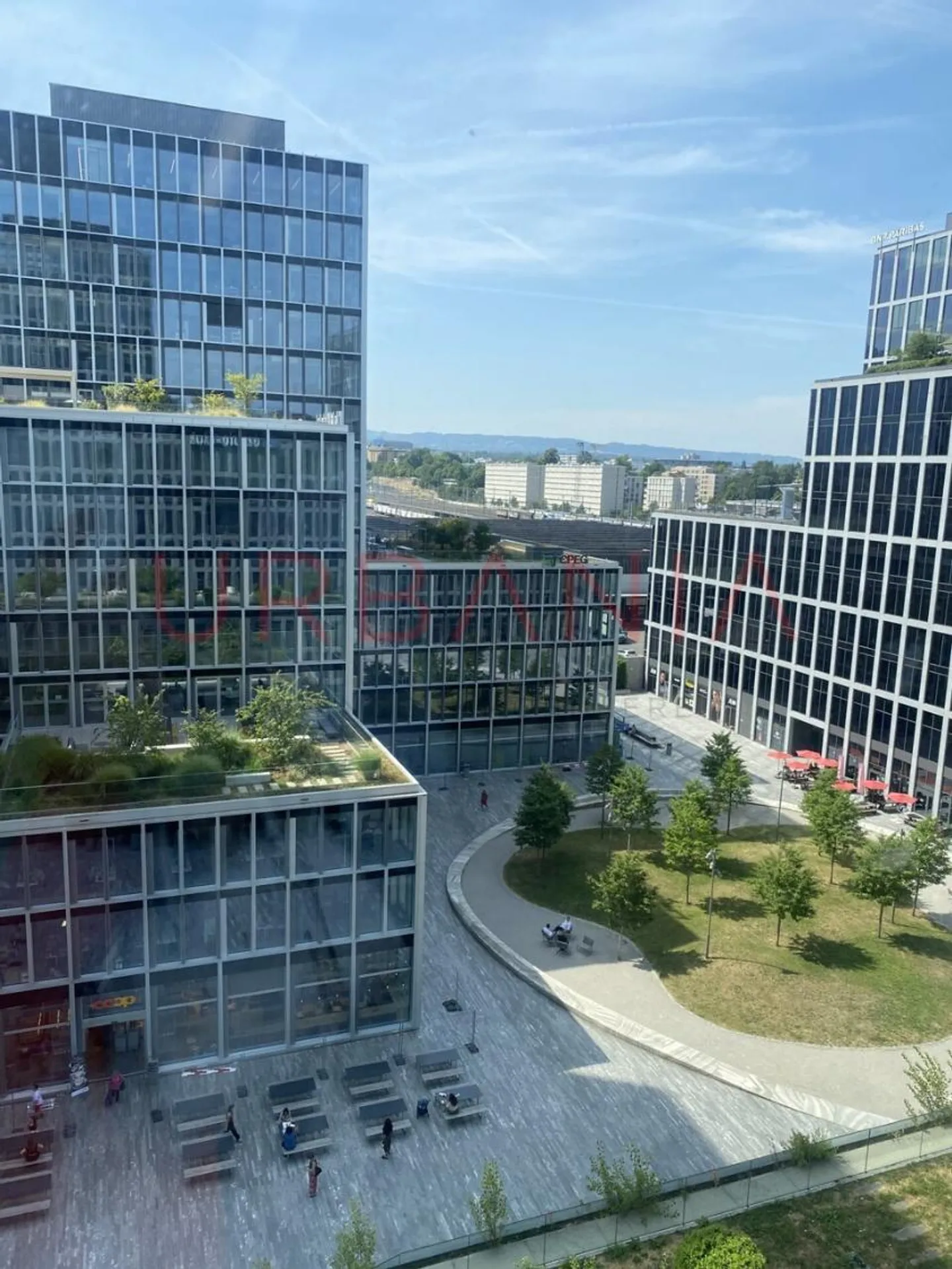 UNIQUE OPPORTUNITY - 477 M2 OFFICES IN PONT-ROUGE - Photo 10 of 10