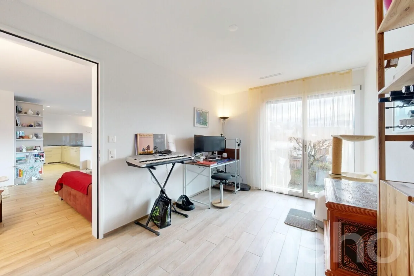 Moderne 4½-Zimmerwohnung mit grosser Loggia und Alpenblick - Foto 10 von 12