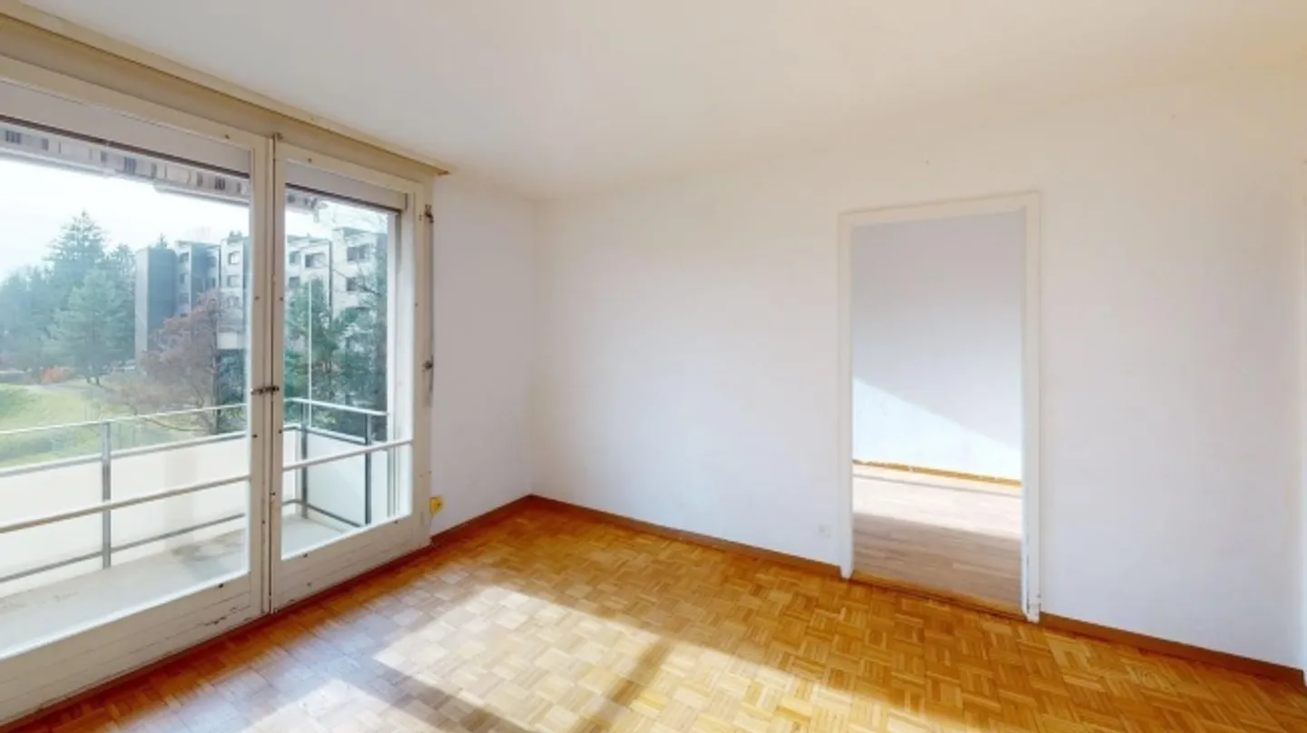 Charmante appartement 3 pièces à Zurich Seebach  Durée déterminée jusqu'au 31.03.2026 - Photo 4 sur 8